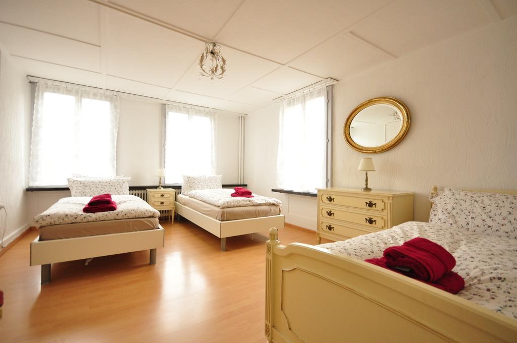 Townhouse II Sleeps 12 Guests Central Interlaken Esterno foto