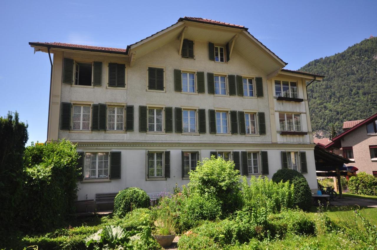 Townhouse II Sleeps 12 Guests Central Interlaken Esterno foto